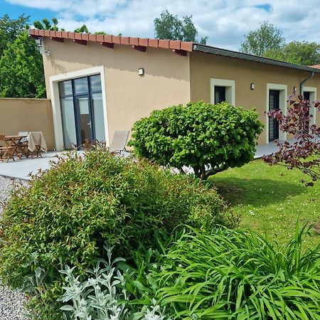 Penzion L' Albizia Pintheville Exteriér fotografie